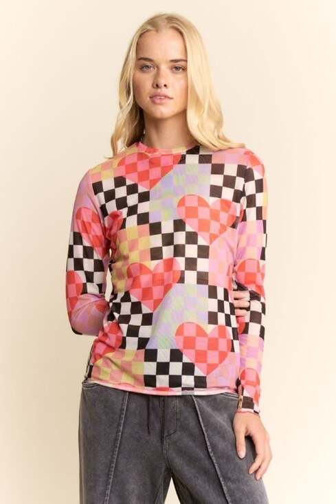Davi & Dani Y2k Long-Sleeve Mesh Crop Top in Hearts Multi Checker - Picture 4 of 6